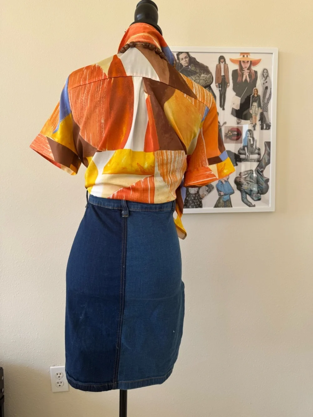 Blue Patchwork Denim Button-Front Pencil Skirt - Picture 2 of 4